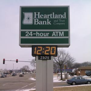 Pylon Sign - Heartland Bank