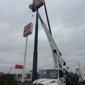 High Rise Sign Installation - Comfort Suites